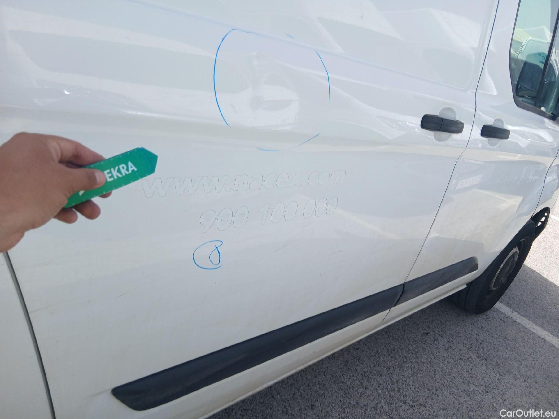  Ford  Transit FORD  Custom / 2012 / 4P / furgón Van 2.0 TDCI 77kW 300 L2 Ambiente #37