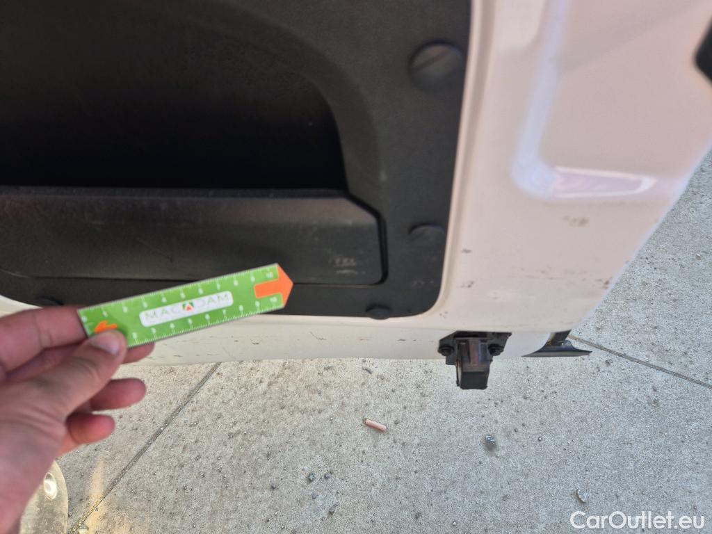  Peugeot  RIFTER PEUGEOT  / 2018 / 5P / combi Active Pack Busin. Standard BlueHDi 73kW #29