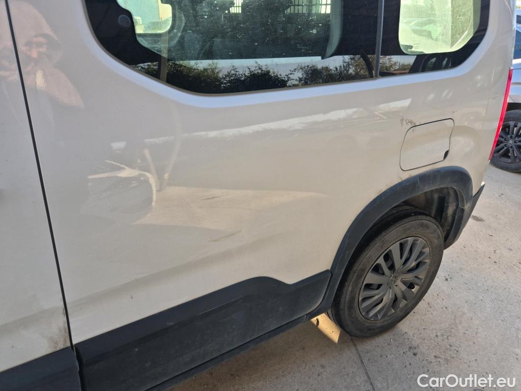  Peugeot  RIFTER PEUGEOT  / 2018 / 5P / combi Active Pack Busin. Standard BlueHDi 73kW #40