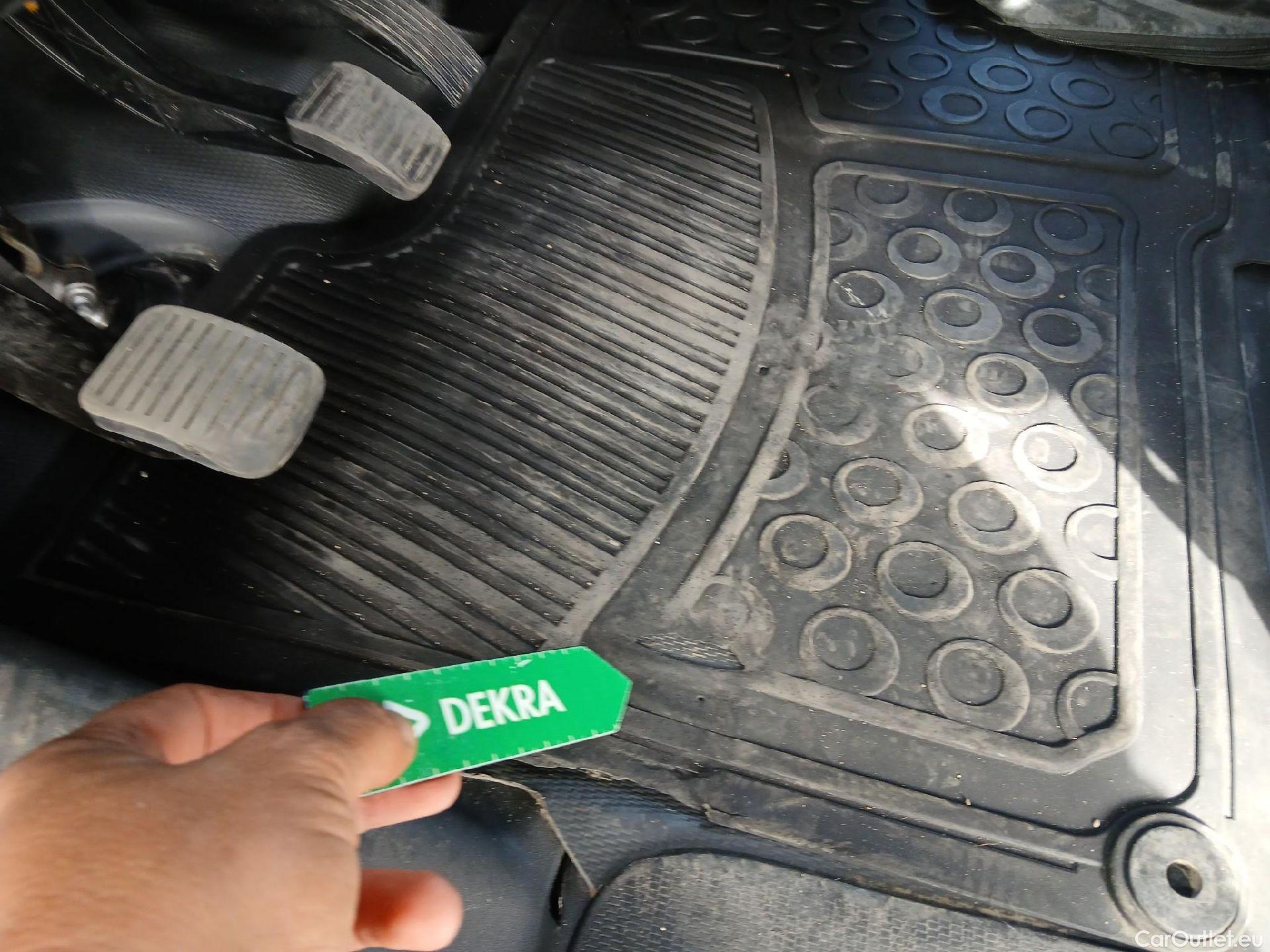  Peugeot  Boxer PEUGEOT  / 2014 / 4P / furgón 330 L1 H1 BHDI 88kW (120CV) S&S 6 Vel. M #7