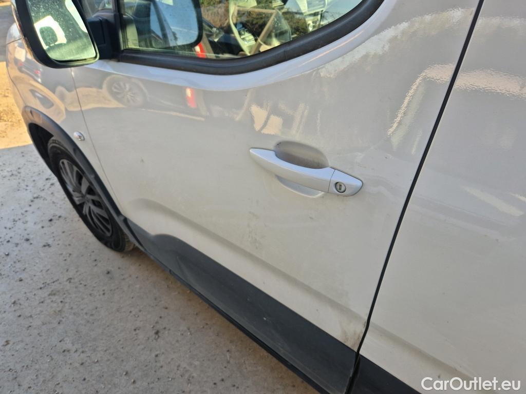  Peugeot  RIFTER PEUGEOT  / 2018 / 5P / combi Active Pack Busin. Standard BlueHDi 73kW #32