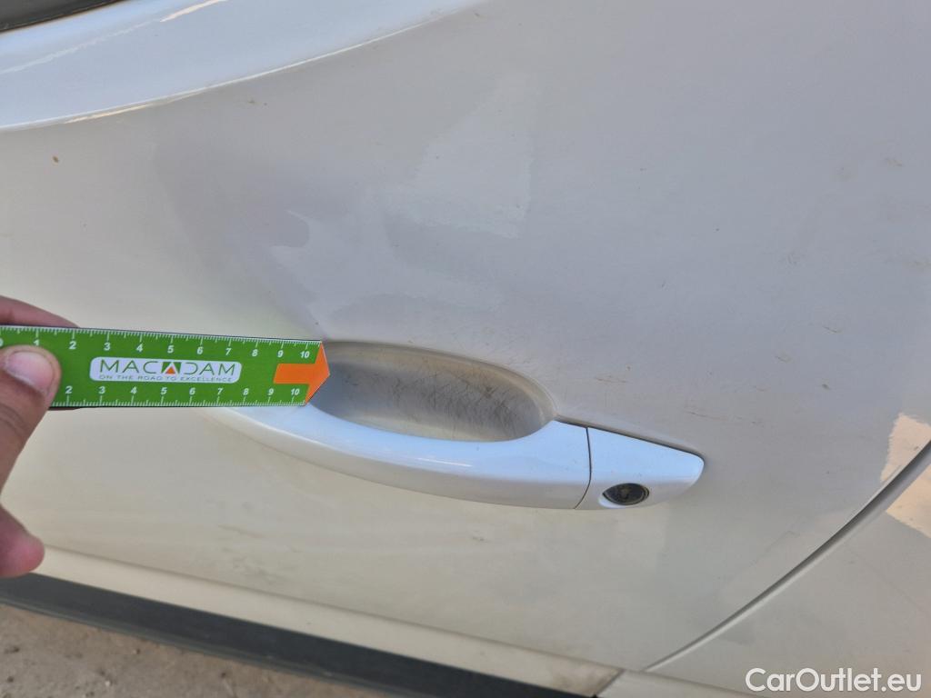  Peugeot  RIFTER PEUGEOT  / 2018 / 5P / combi Active Pack Busin. Standard BlueHDi 73kW #33