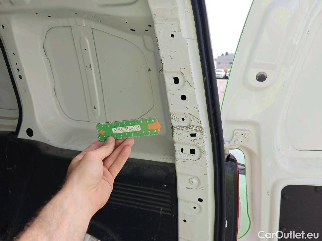  Peugeot  Partner PEUGEOT  / 2018 / 3P / furgón derivado de turismo Pro Standard 600kg BlueHDi 73kW (AC) #20