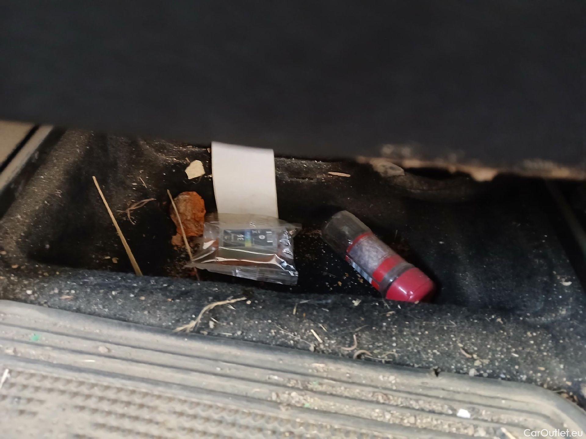  Peugeot  RIFTER PEUGEOT  / 2018 / 4P / combi Active Standard BlueHDi 73kW (IND) #22