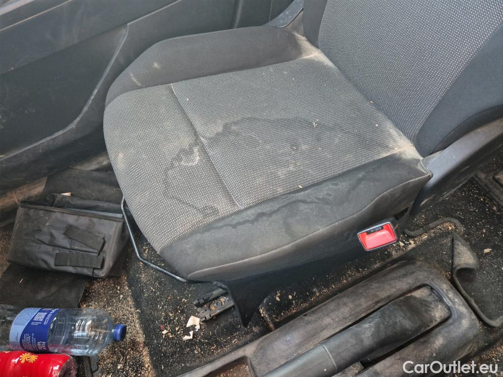  Peugeot  RIFTER PEUGEOT  / 2018 / 5P / combi Active Pack Busin. Standard BlueHDi 73kW #1