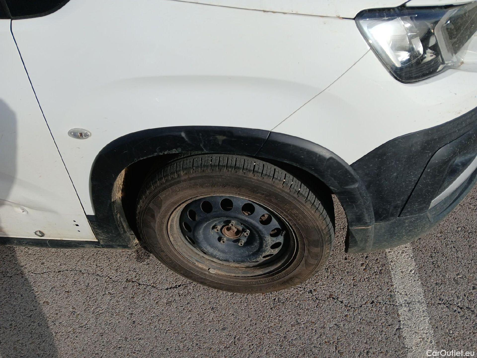  Peugeot  RIFTER PEUGEOT  / 2018 / 4P / combi Active Standard BlueHDi 73kW (IND) #69