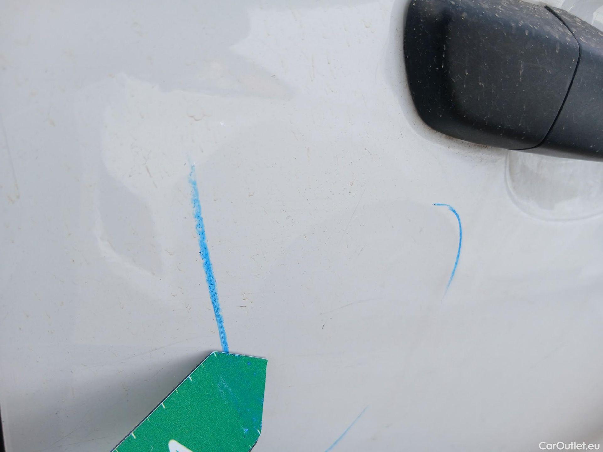  Opel  Vivaro OPEL  / 2019 / 4P / furgón 1.5 Diésel 74kW(100CV)M Std Exp #36