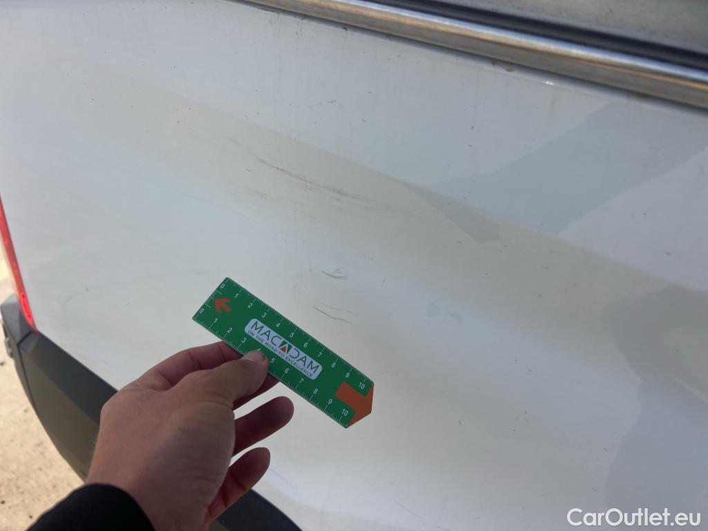  Ford  Transit FORD  / 2013 / 4P / furgón 310 77kW L2H2 Van Trend FWD #25