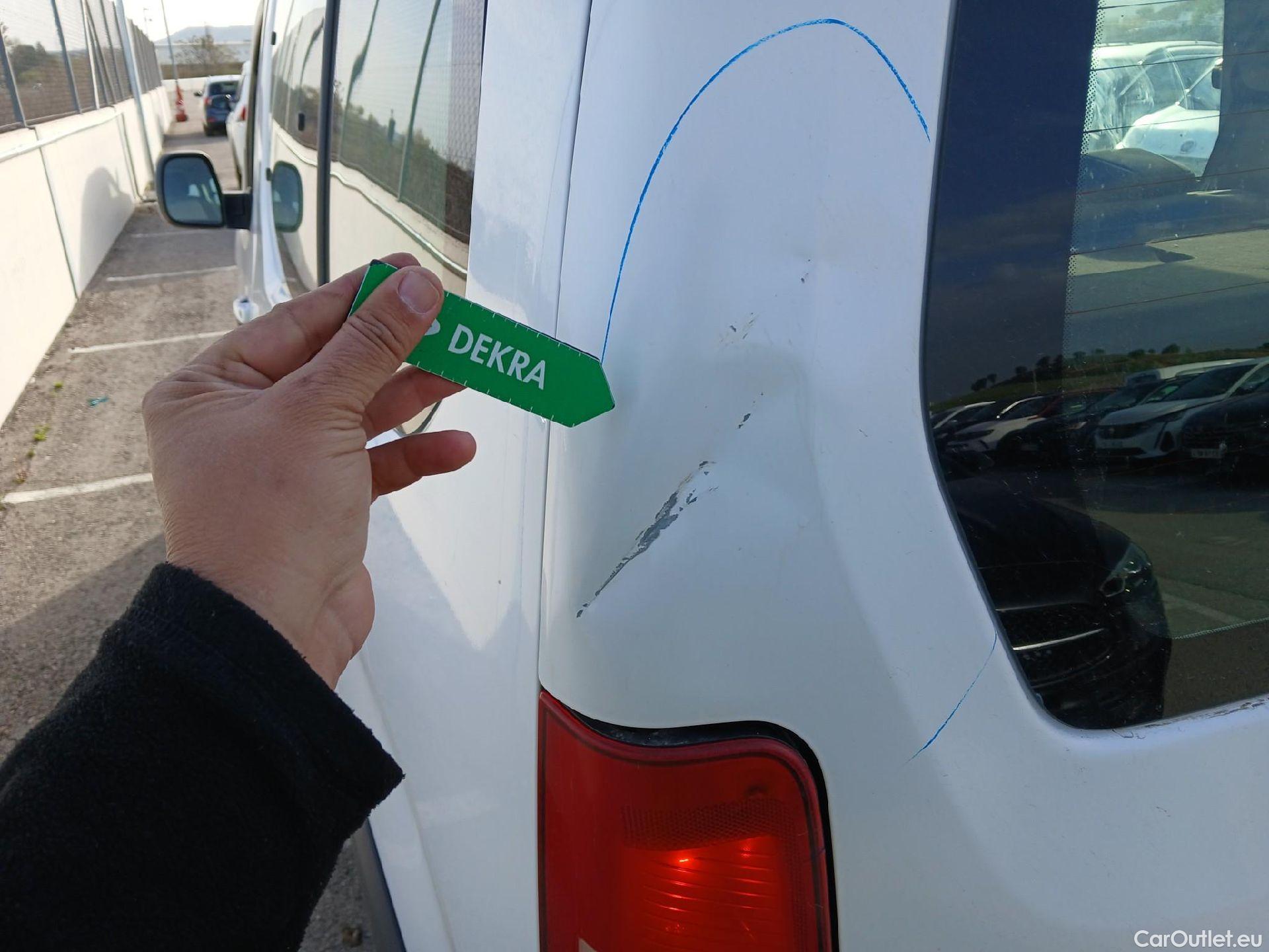  Peugeot  RIFTER PEUGEOT  / 2018 / 4P / combi Active Standard BlueHDi 73kW (IND) #51