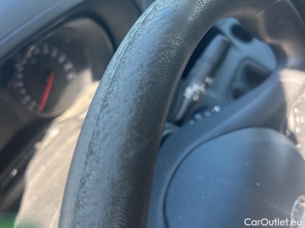  Opel  Combo OPEL  / 2018 / 3P / furgón derivado de turismo 1.5 TD 75kW (100CV) Express L H1 650kg #56