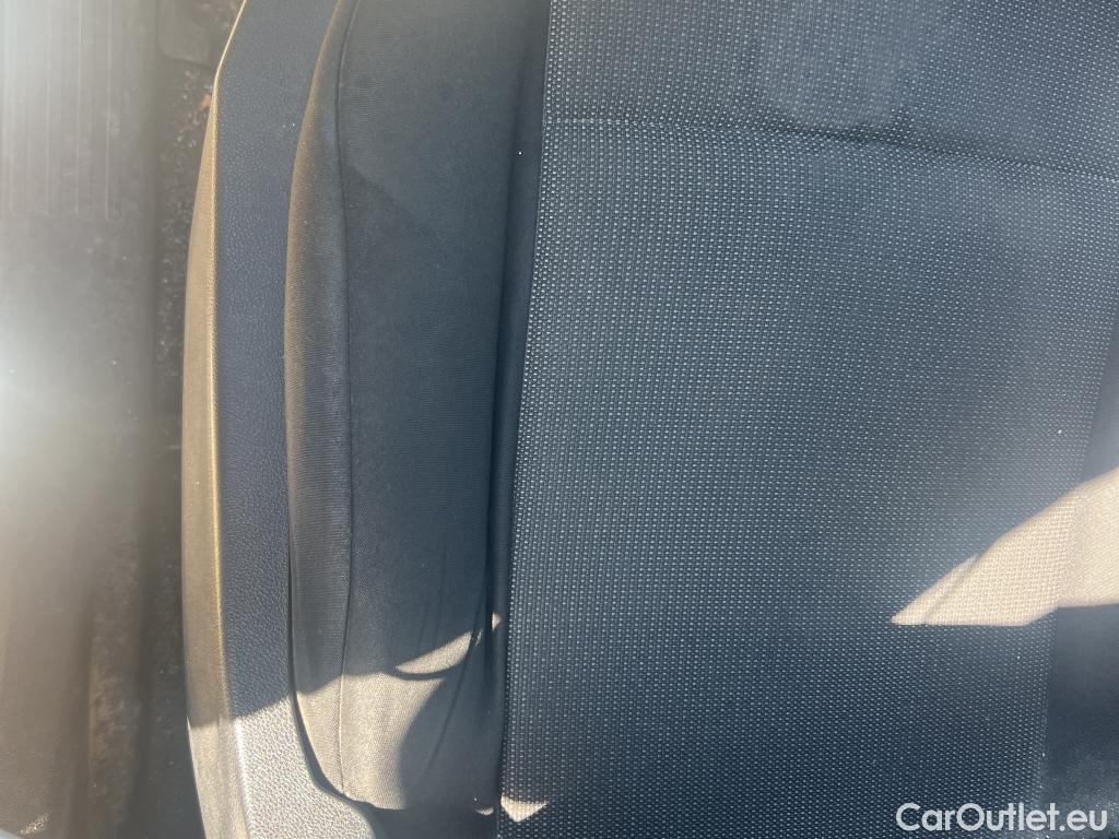  Opel  Combo OPEL  / 2018 / 3P / furgón derivado de turismo 1.5 TD 75kW (100CV) Express L H1 650kg #57