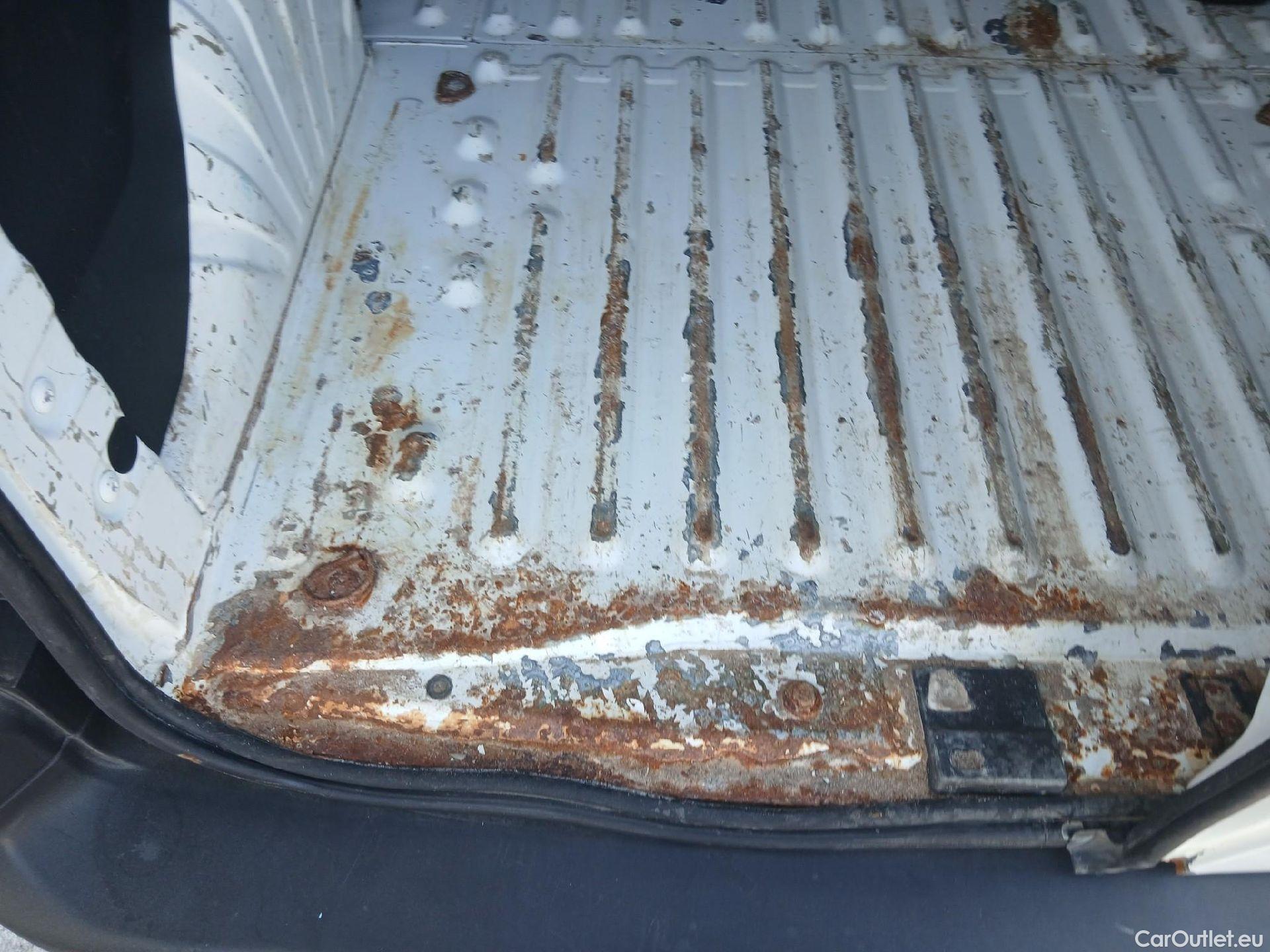  Opel  Combo OPEL  / 2018 / 3P / furgón derivado de turismo 1.5 TD 75kW (100CV) Express L H1 650kg #29