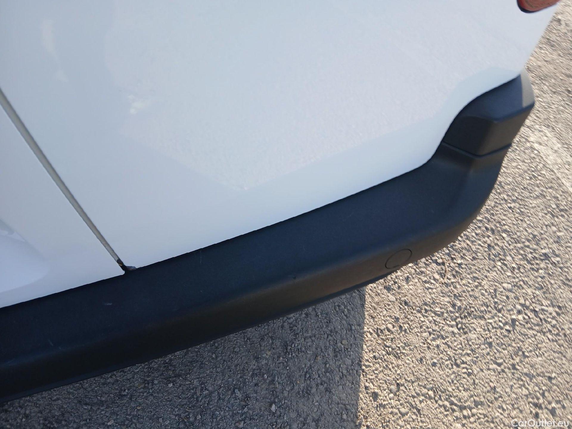  Opel  Combo OPEL  / 2018 / 3P / furgón derivado de turismo 1.5 TD 75kW (100CV) Express L H1 650kg #15