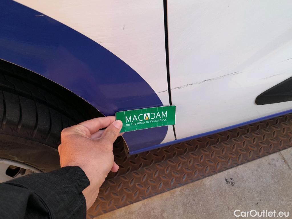  Citroen  Berlingo CITROEN  / 2018 / 3P / furgón derivado de turismo Talla M BlueHDi 100 CONTROL  #28