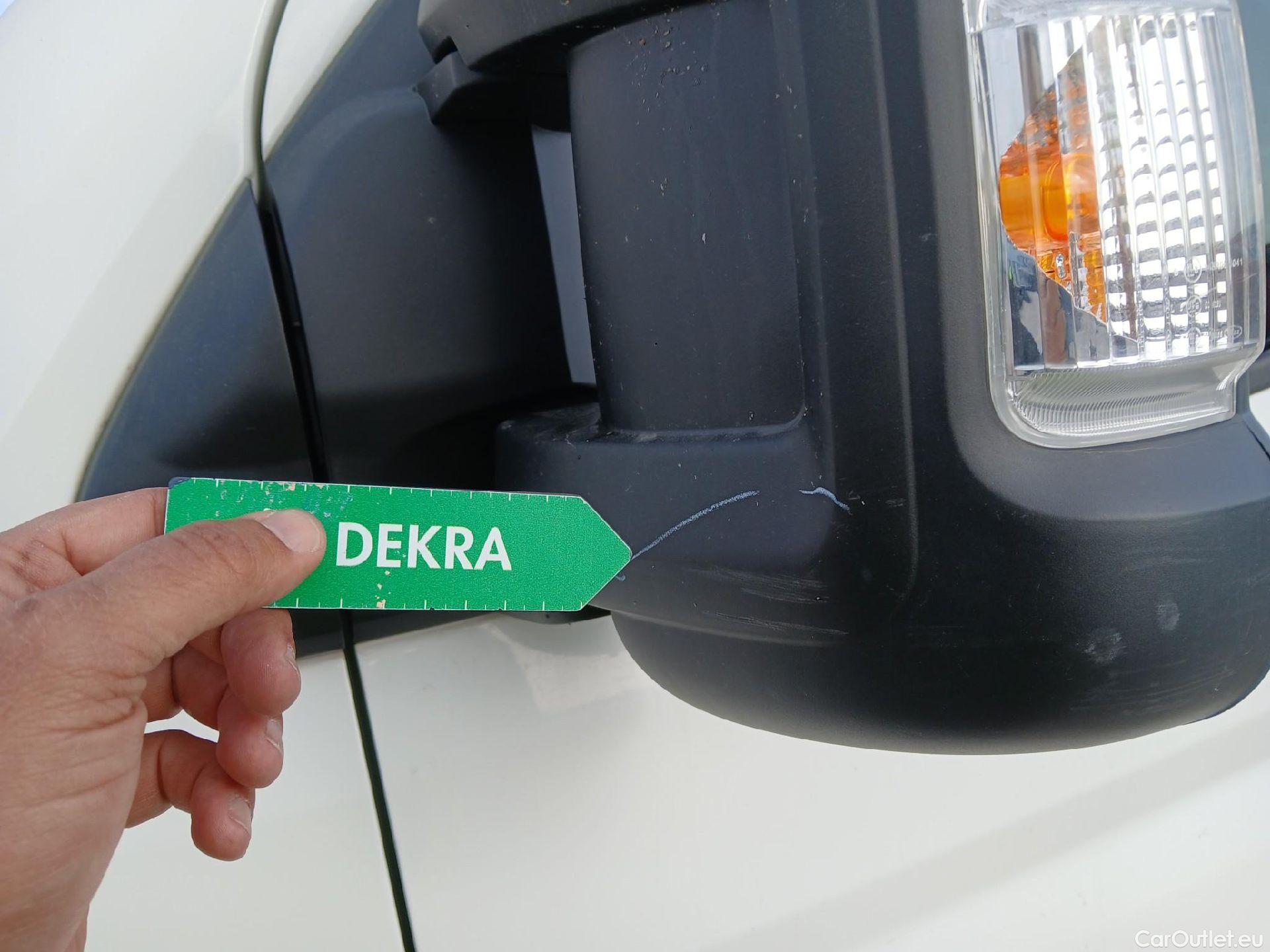  Peugeot  Boxer PEUGEOT  / 2014 / 4P / furgón 330 L1 H1 BHDI 88kW (120CV) S&S 6 Vel. M #25