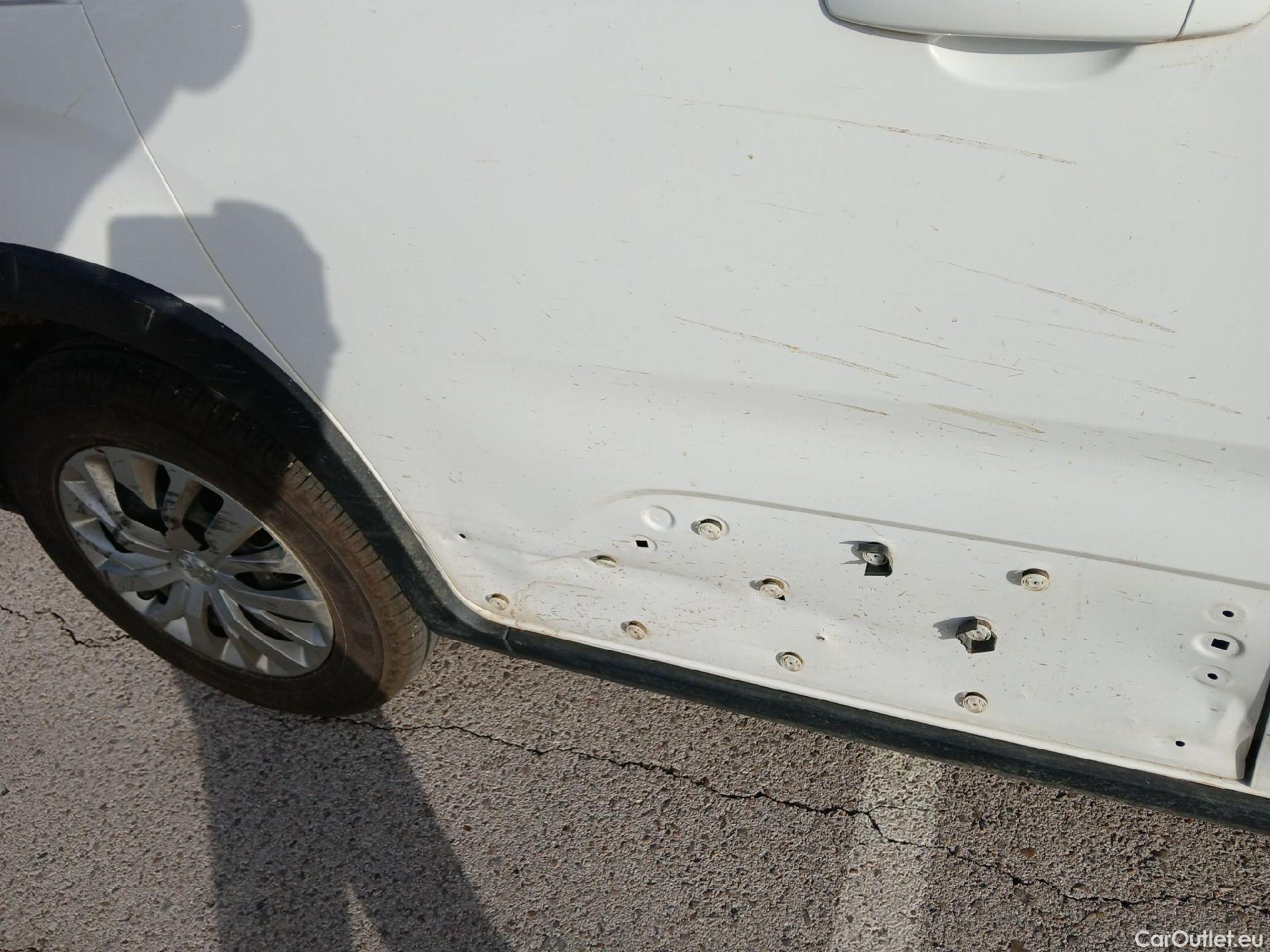  Peugeot  RIFTER PEUGEOT  / 2018 / 4P / combi Active Standard BlueHDi 73kW (IND) #64