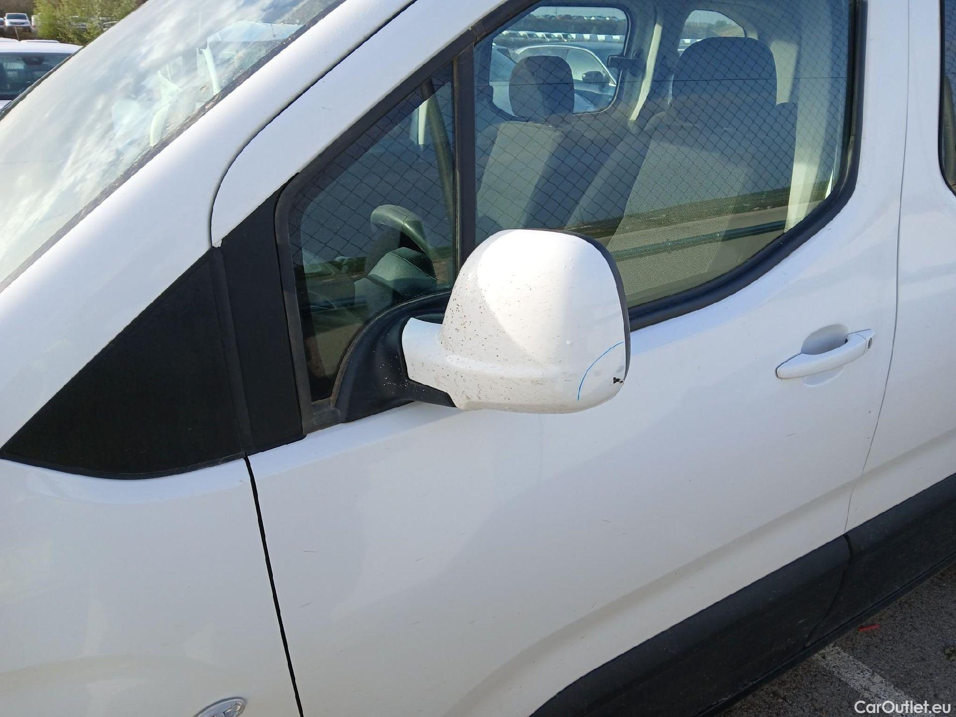  Peugeot  RIFTER PEUGEOT  / 2018 / 4P / combi Active Standard BlueHDi 73kW (IND) #45