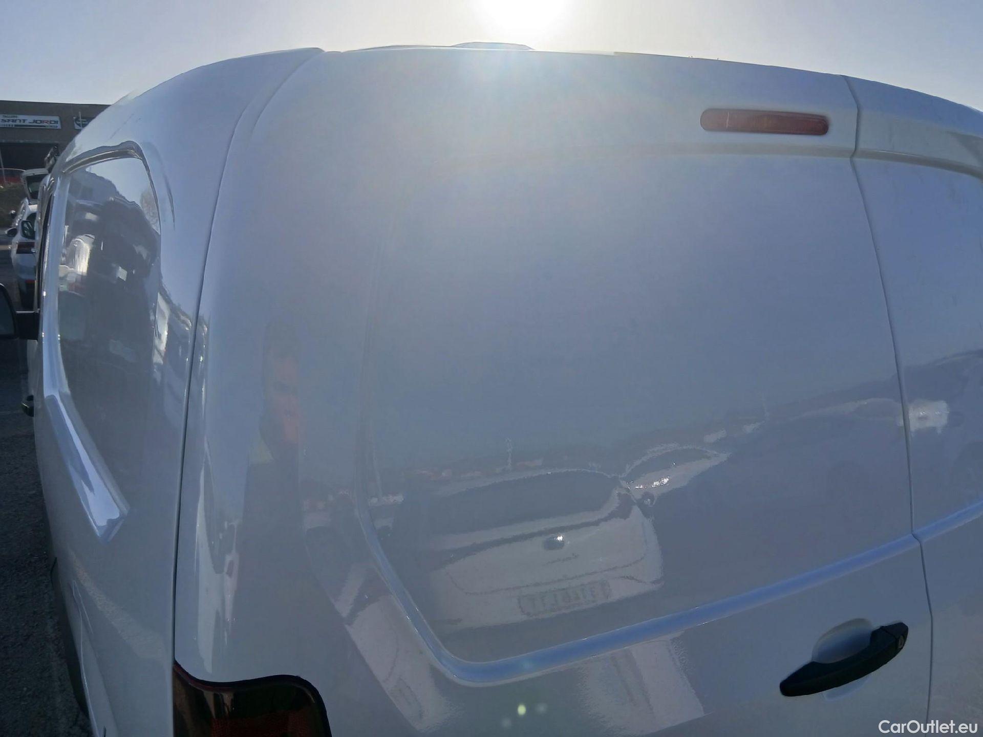  Opel  Combo OPEL  / 2018 / 3P / furgón derivado de turismo 1.5 TD 75kW (100CV) Express L H1 650kg #12