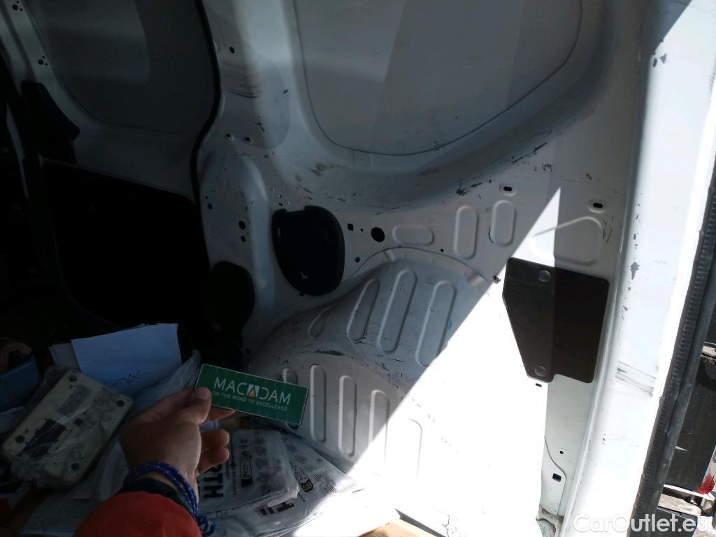  Dacia  Dokker DACIA  / 2013 / 4P / furgón derivado de turismo Essential 1.6 75kW (100CV) GLP #6