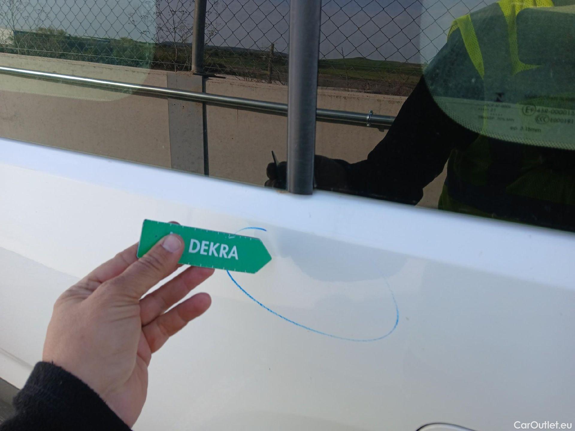  Peugeot  RIFTER PEUGEOT  / 2018 / 4P / combi Active Standard BlueHDi 73kW (IND) #48