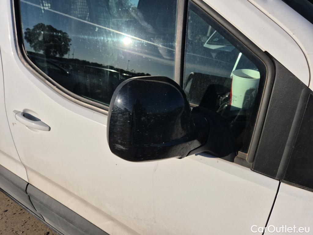  Peugeot  RIFTER PEUGEOT  / 2018 / 5P / combi Active Pack Busin. Standard BlueHDi 73kW #30