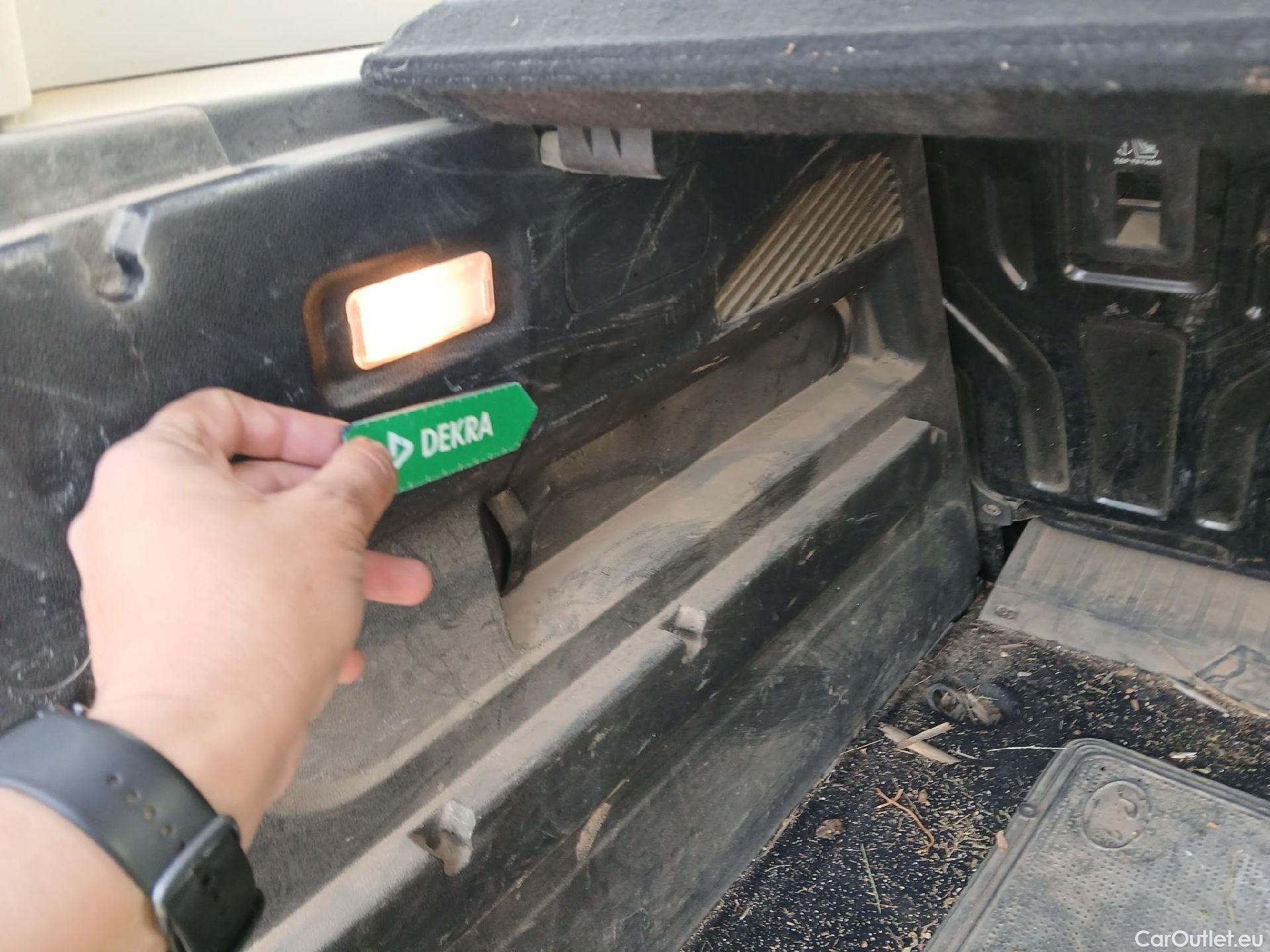  Peugeot  RIFTER PEUGEOT  / 2018 / 4P / combi Active Standard BlueHDi 73kW (IND) #14