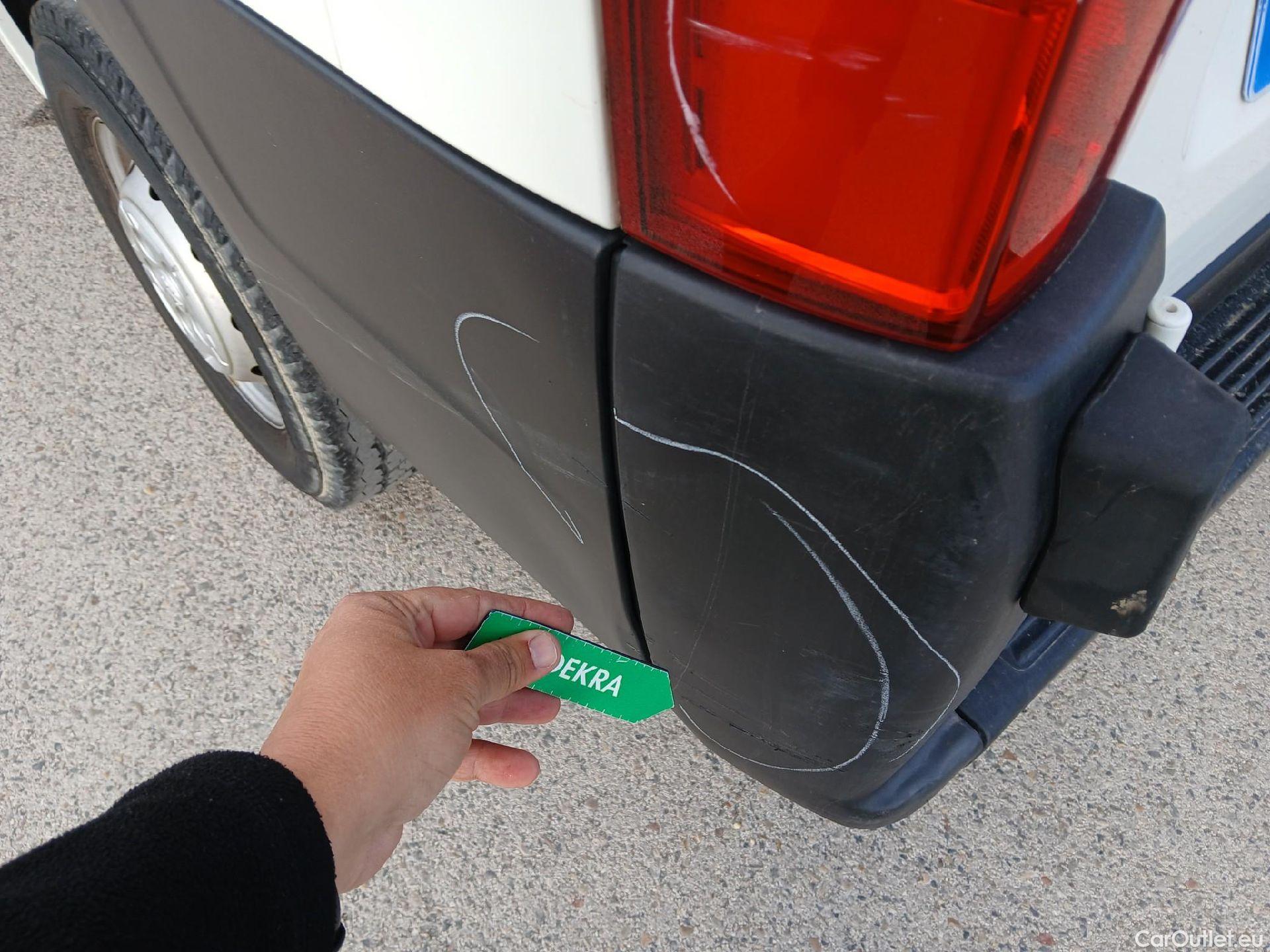  Peugeot  Boxer PEUGEOT  / 2014 / 4P / furgón 330 L1 H1 BHDI 88kW (120CV) S&S 6 Vel. M #33