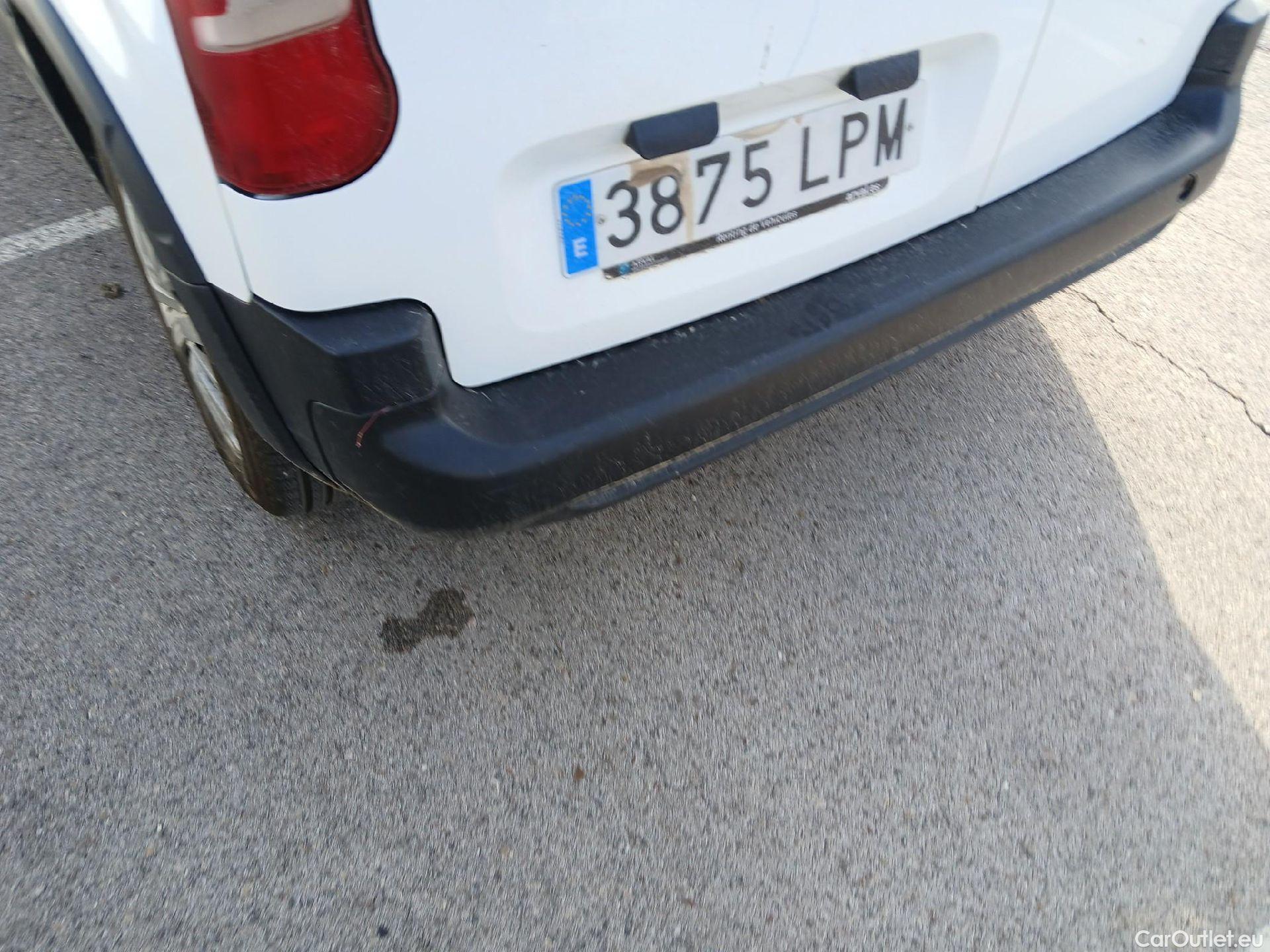  Peugeot  RIFTER PEUGEOT  / 2018 / 4P / combi Active Standard BlueHDi 73kW (IND) #52