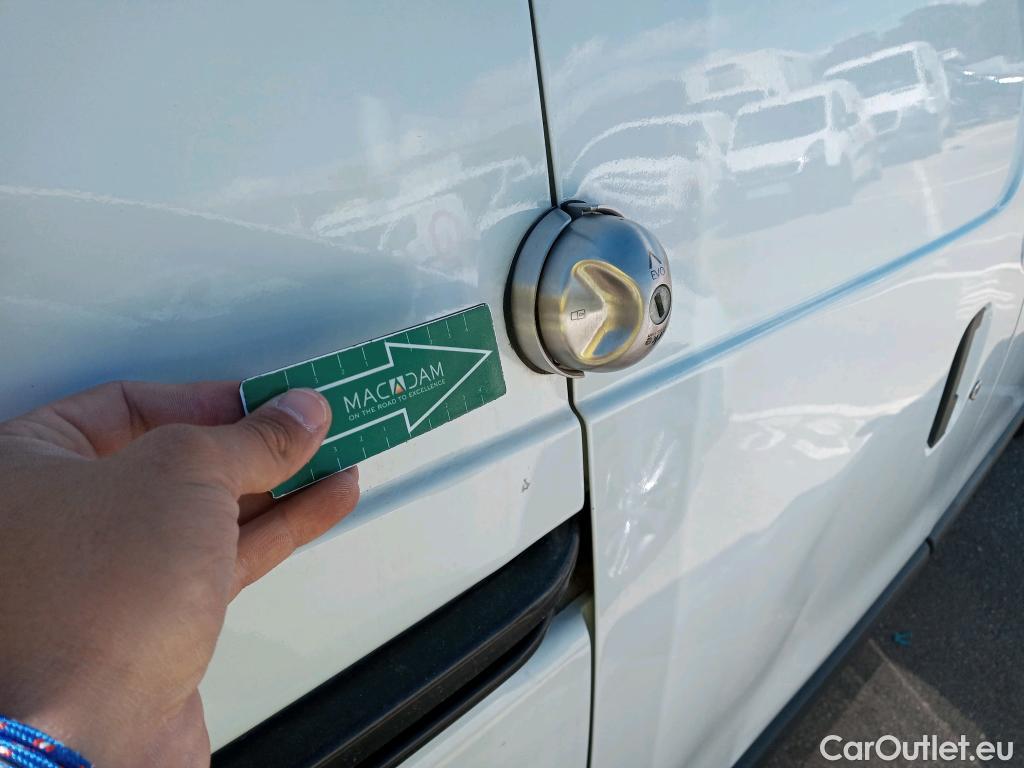  Dacia  Dokker DACIA  / 2013 / 4P / furgón derivado de turismo Essential 1.6 75kW (100CV) GLP #38