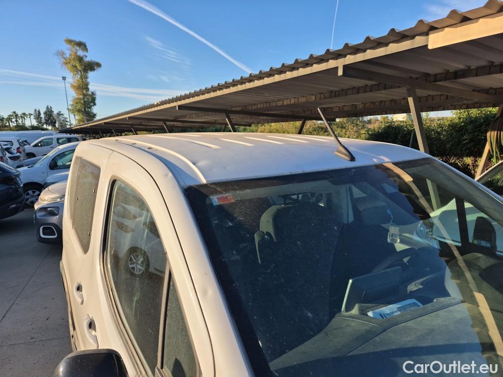  Peugeot  RIFTER PEUGEOT  / 2018 / 5P / combi Active Pack Busin. Standard BlueHDi 73kW #3