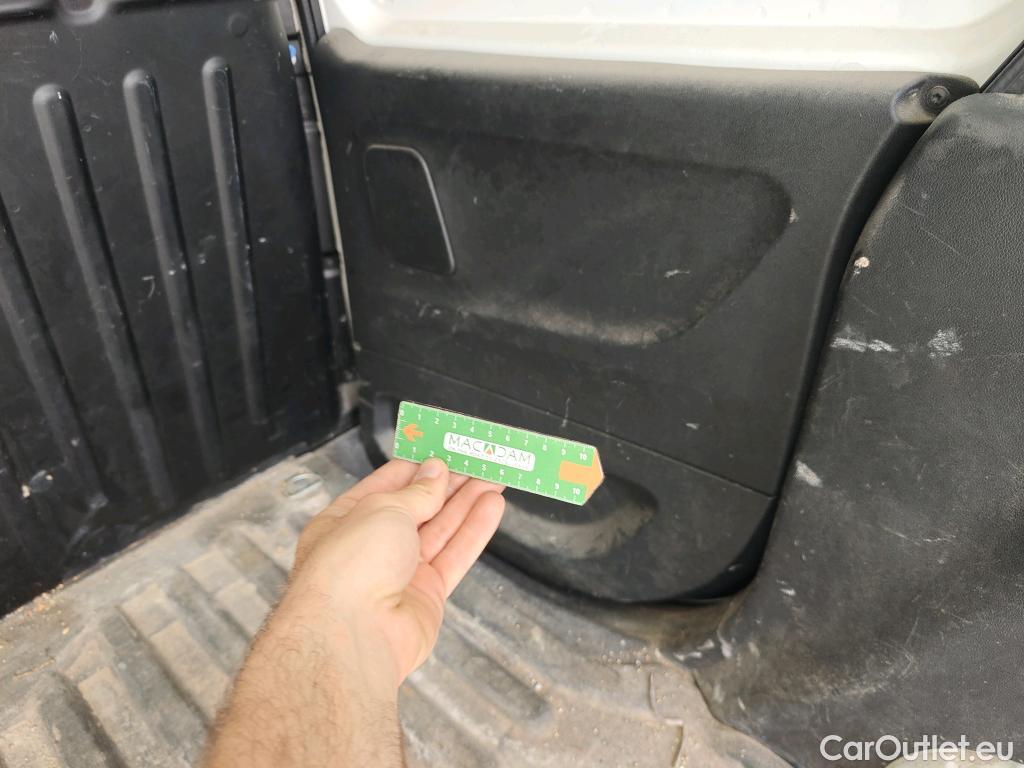  Peugeot  Partner PEUGEOT  / 2018 / 3P / furgón derivado de turismo Pro Standard 600kg BlueHDi 73kW (AC) #70