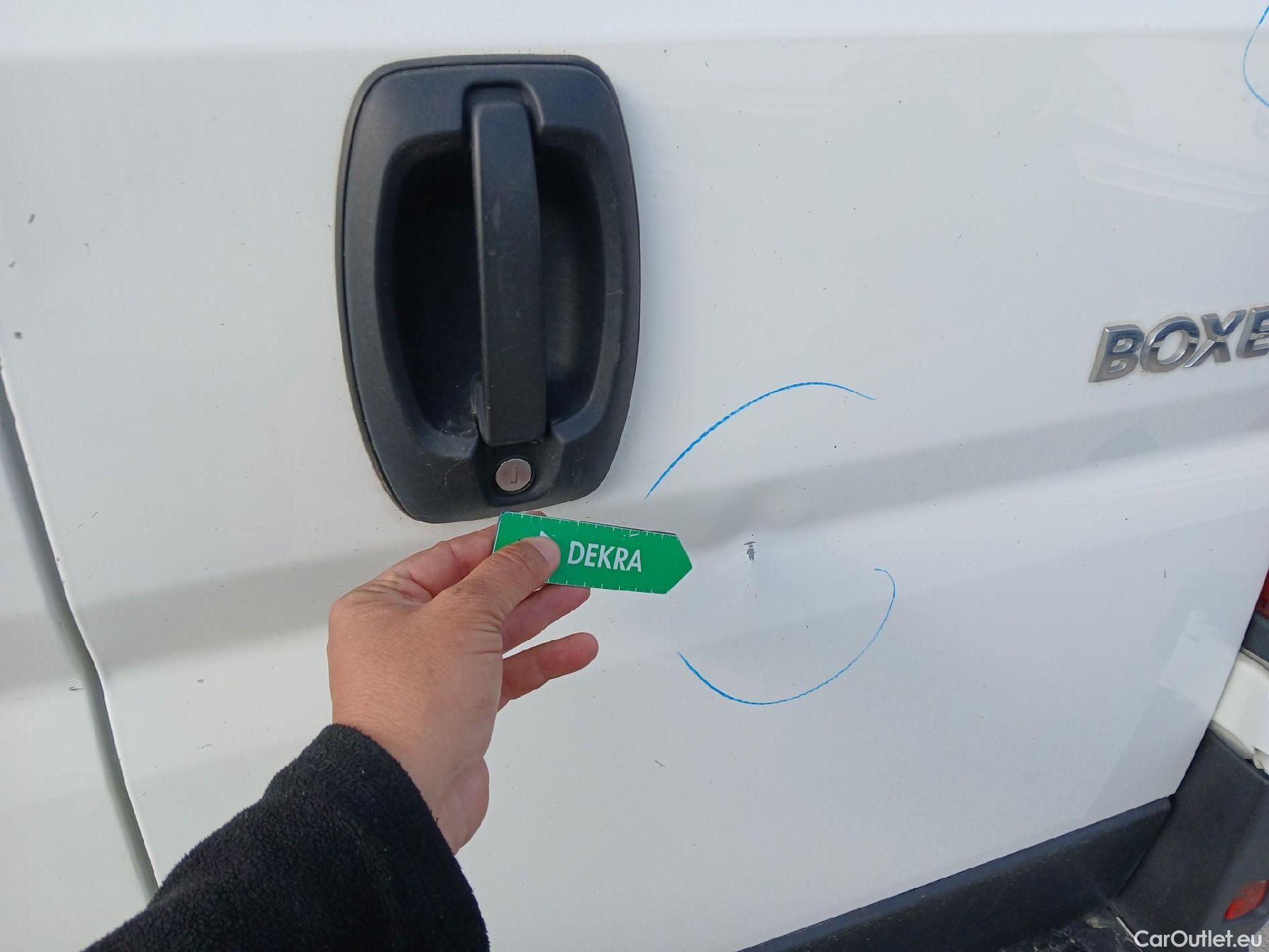  Peugeot  Boxer PEUGEOT  / 2014 / 4P / furgón 330 L1 H1 BHDI 88kW (120CV) S&S 6 Vel. M #41