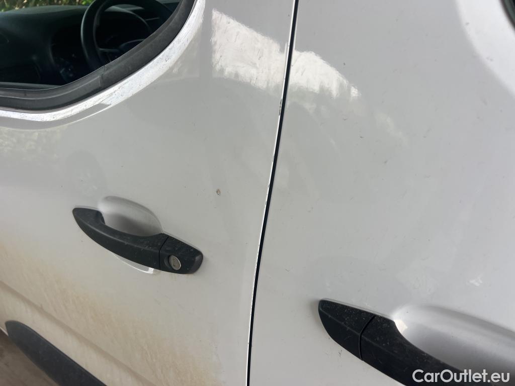  Citroen  Berlingo  Combi Live Pack Business M 1.5 BlueHDi 100CV MT6 E6d #18