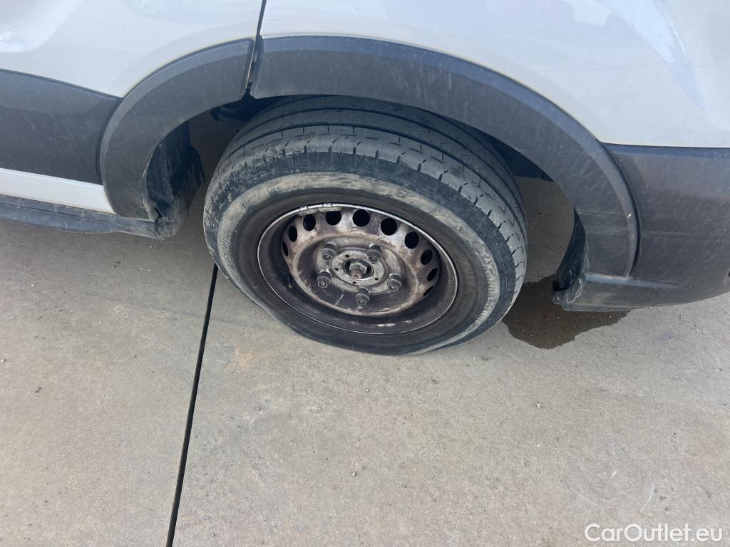  Ford  Transit FORD  / 2013 / 4P / furgón 310 77kW L2H2 Van Trend FWD #6