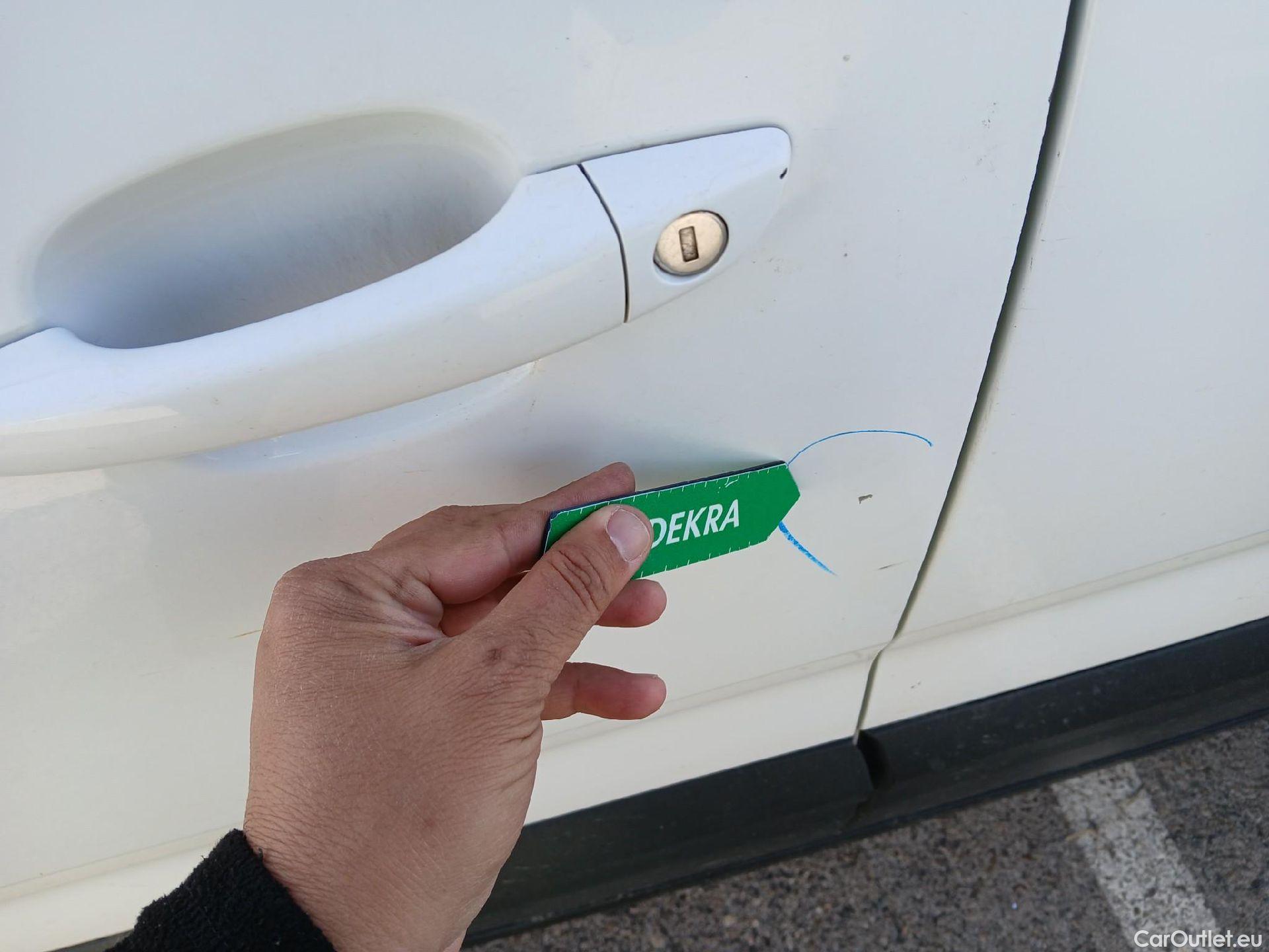  Peugeot  RIFTER PEUGEOT  / 2018 / 4P / combi Active Standard BlueHDi 73kW (IND) #47