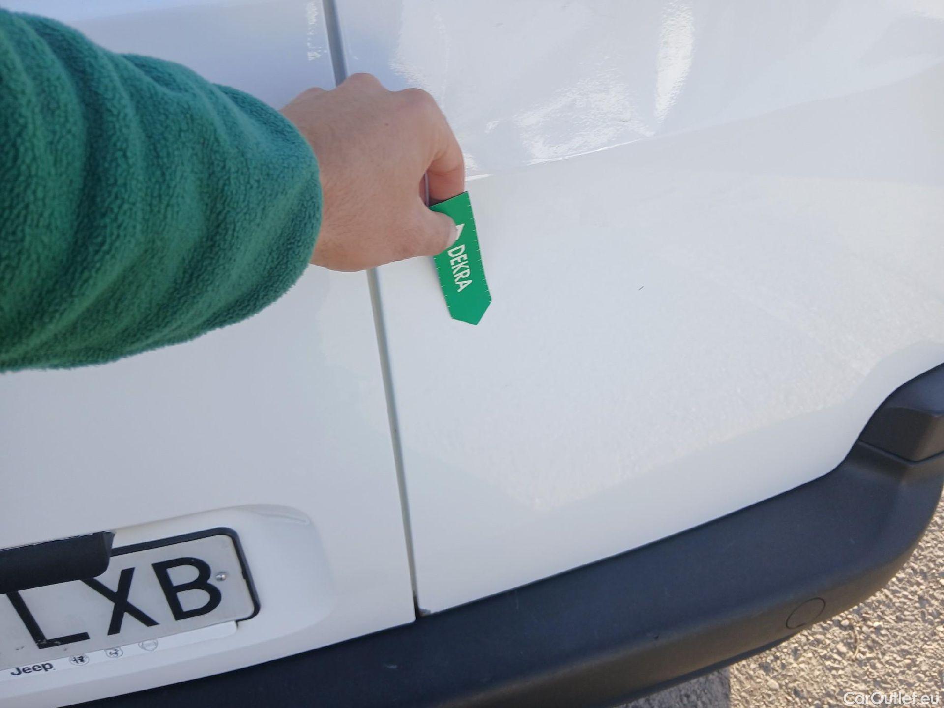  Opel  Combo OPEL  / 2018 / 3P / furgón derivado de turismo 1.5 TD 75kW (100CV) Express L H1 650kg #14