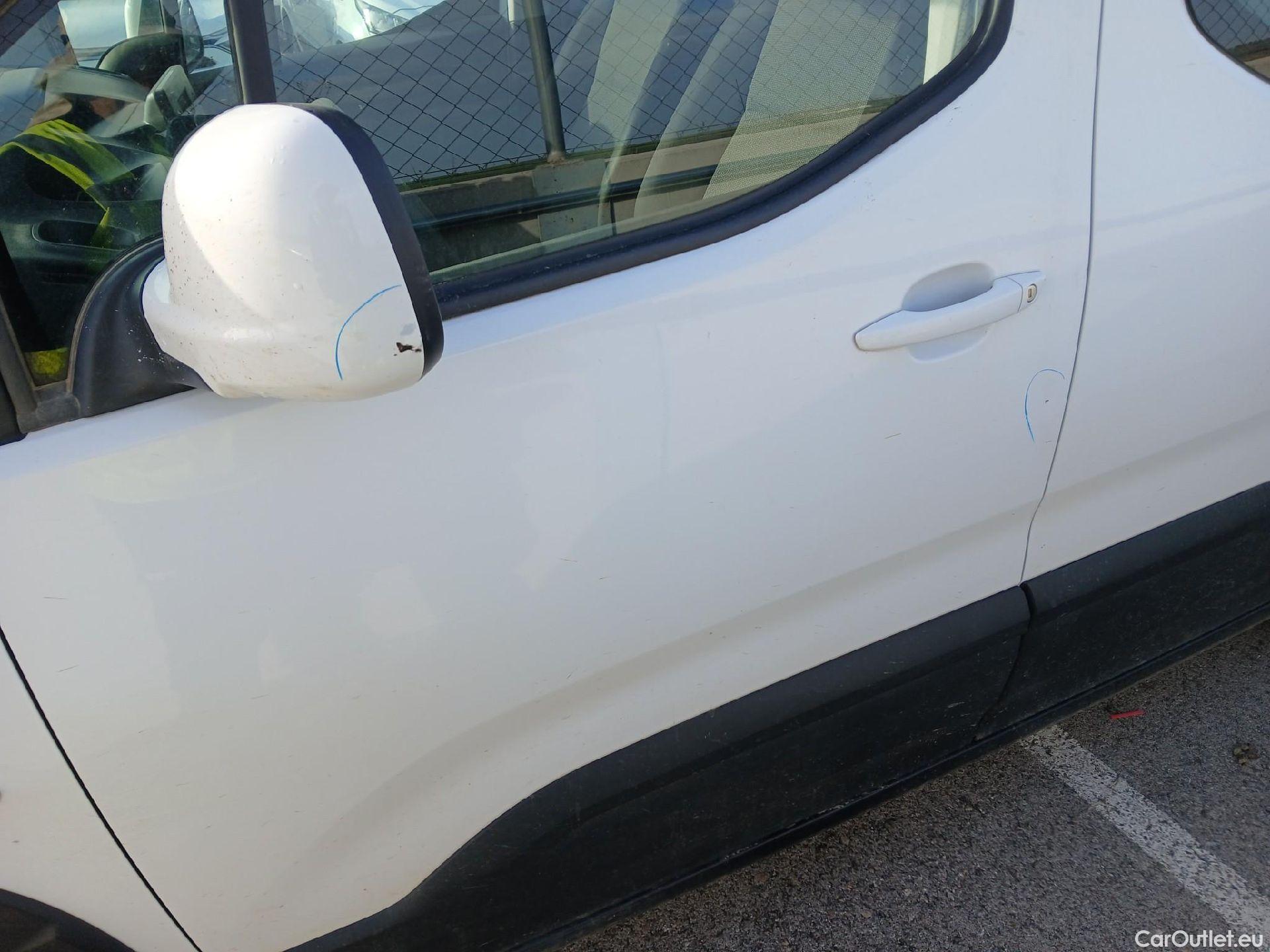  Peugeot  RIFTER PEUGEOT  / 2018 / 4P / combi Active Standard BlueHDi 73kW (IND) #46