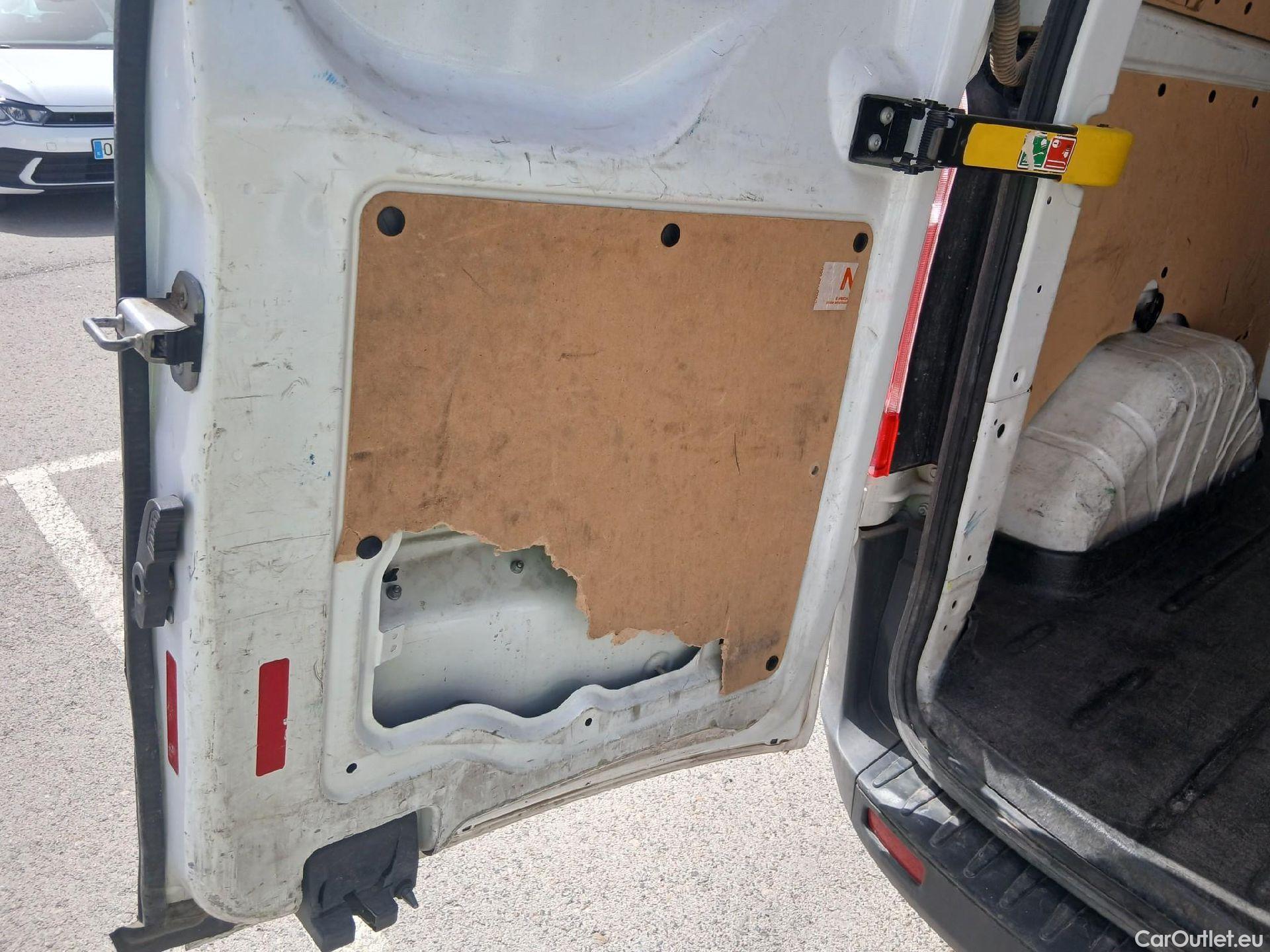  Ford  Transit FORD  Custom / 2012 / 4P / furgón Van 2.0 TDCI 77kW 300 L2 Ambiente #3