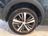  Peugeot  3008 PEUGEOT  / 2020 / 5P / SUV BLUEHDI 130 EAT8 SeS ALLURE #18