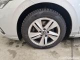  Volkswagen  Golf  VOLKSWAGEN VARIANT / 2019 / 5P / STATION WAGON 2.0 TDI SCR 85KW LIFE DSG #86