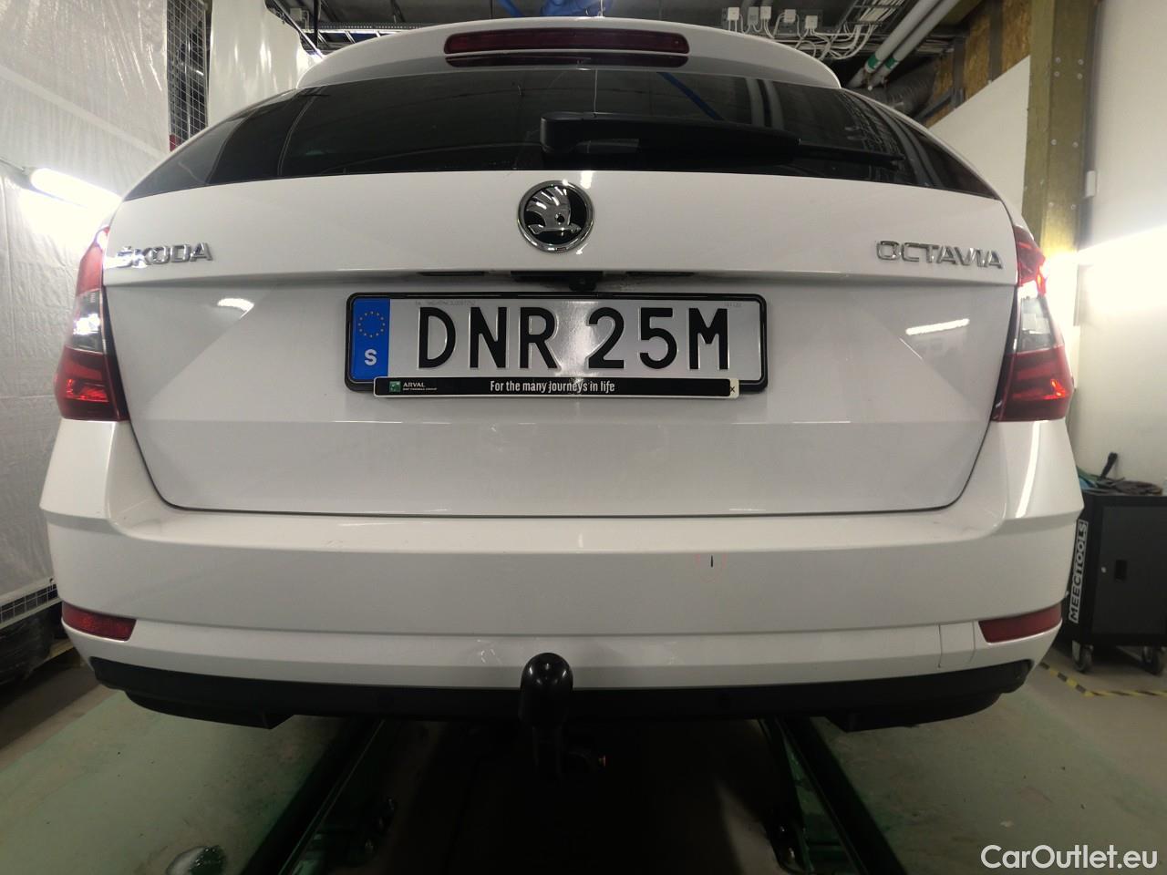  Skoda  Octavia Oct.Combi TSI 150 Style Aut. #29