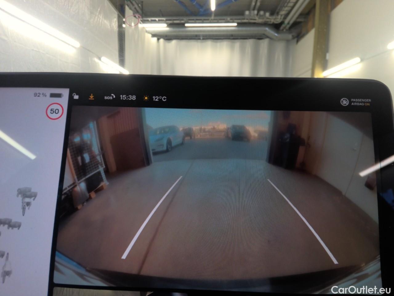  Tesla  Model 3  DualM. Long-Range AWD #40