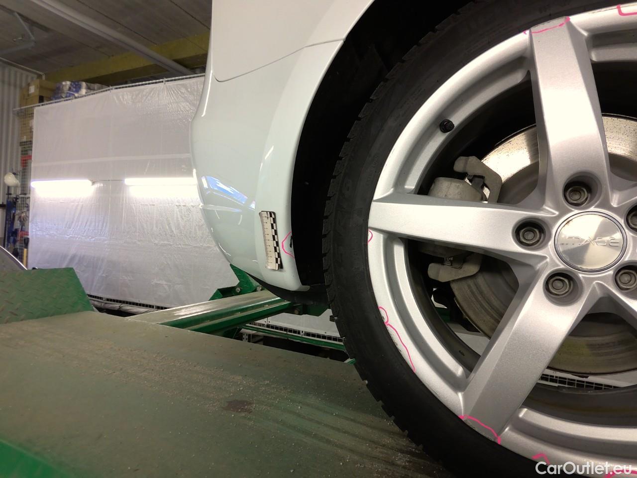  Tesla  Model 3  DualM. Long-Range AWD #23