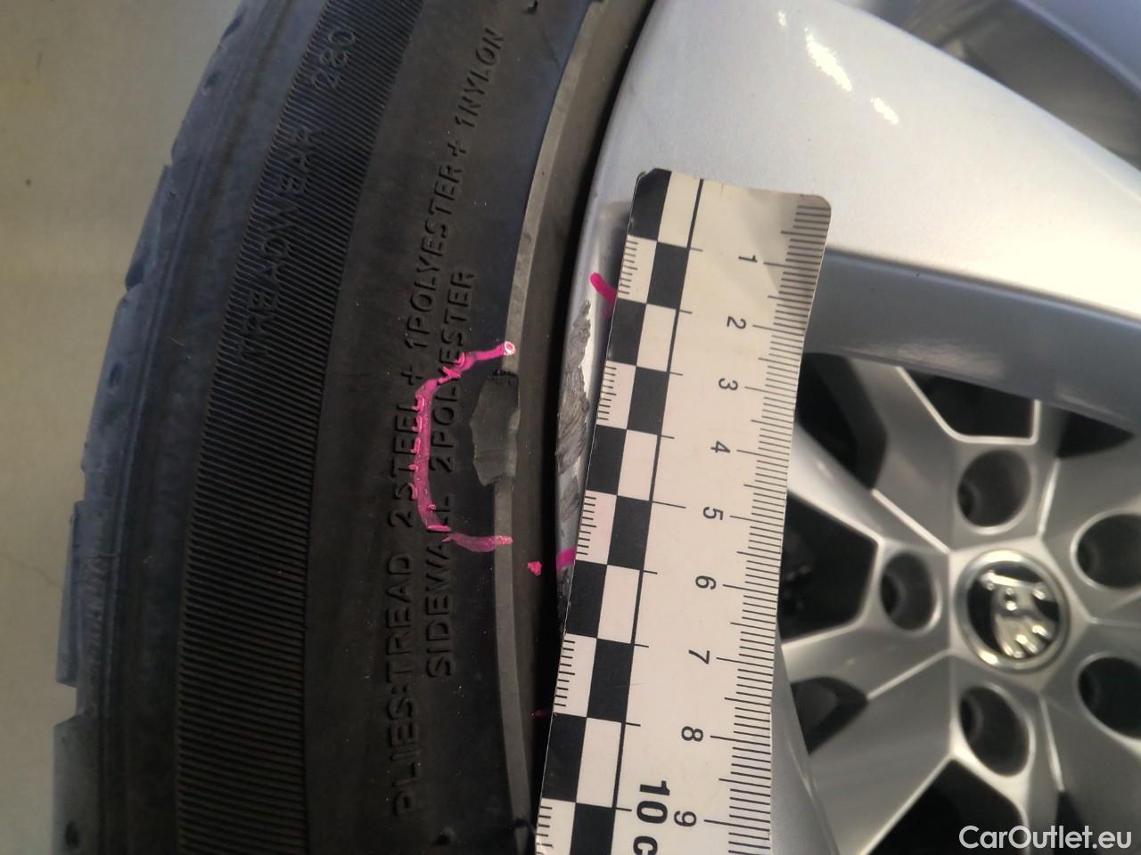  Skoda  Octavia Oct.Combi TSI 150 Style Aut. #4