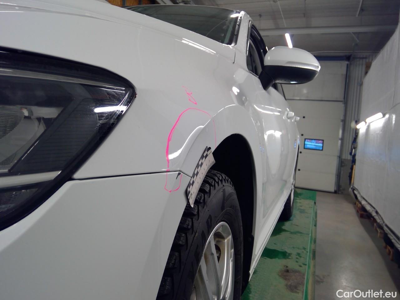  Volkswagen  Passat  SC TDI 150 Aut. #8