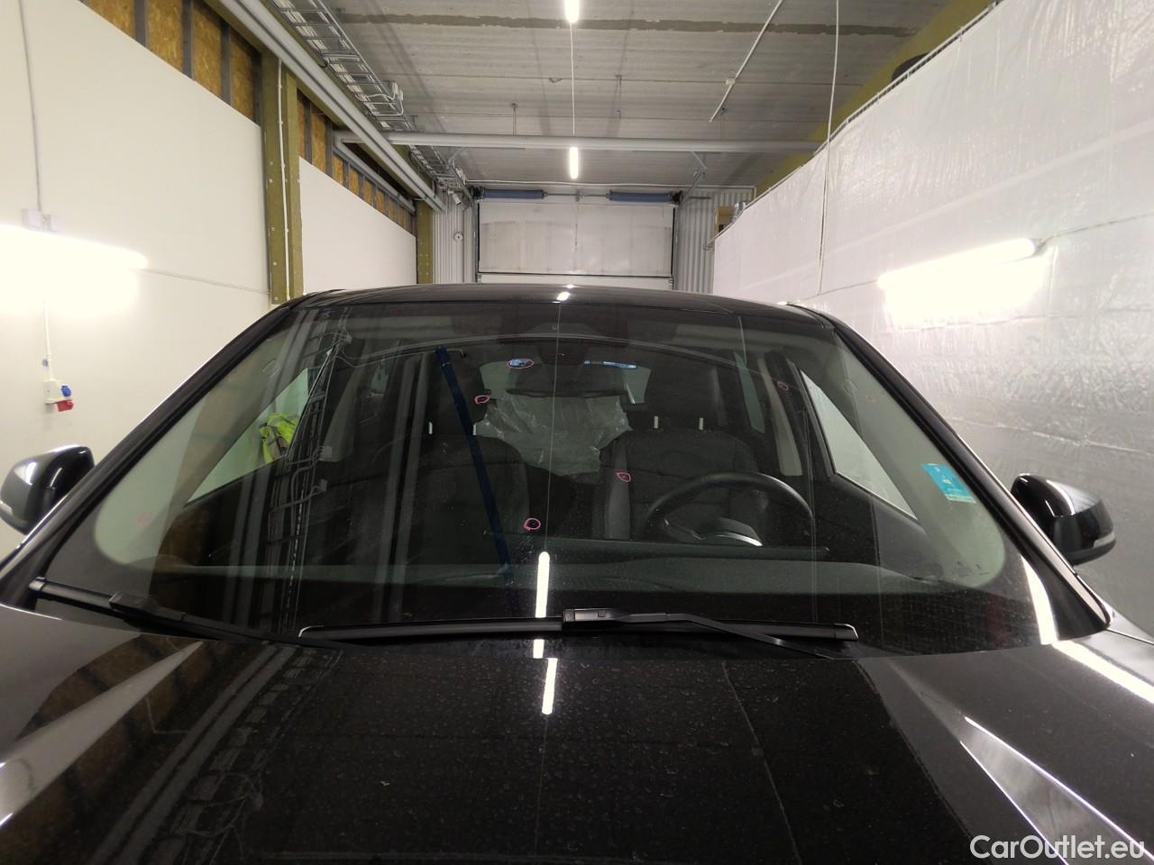  Bmw  iX 1 iX1 67kWh xDrive30 #9