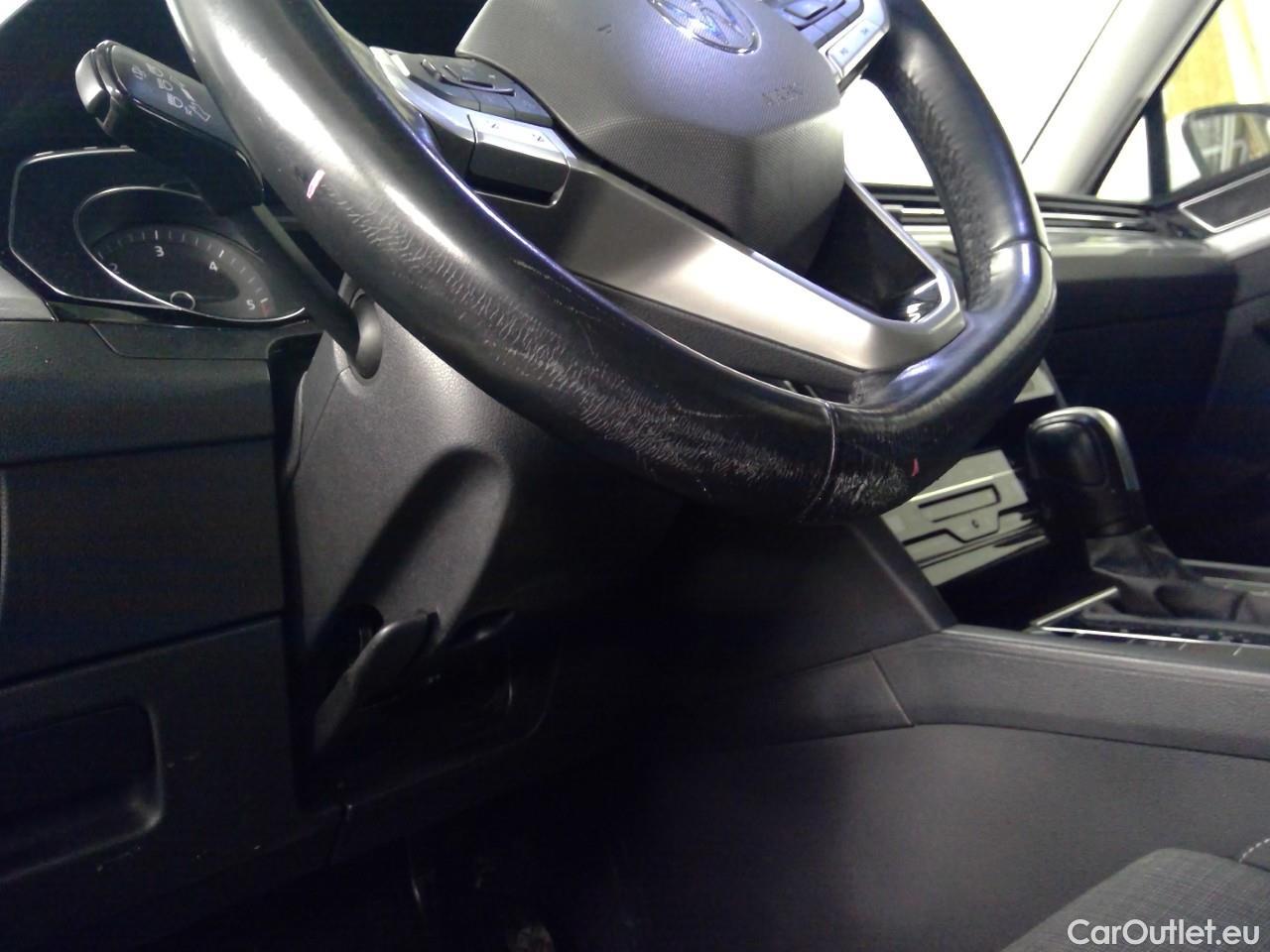  Volkswagen  Passat  SC TDI 150 Aut. #16