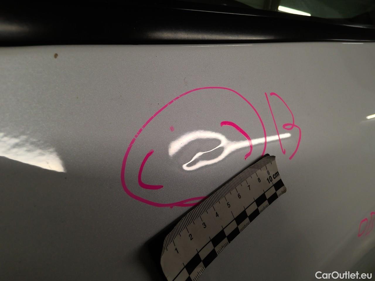  Tesla  Model 3  DualM. Long-Range AWD #28