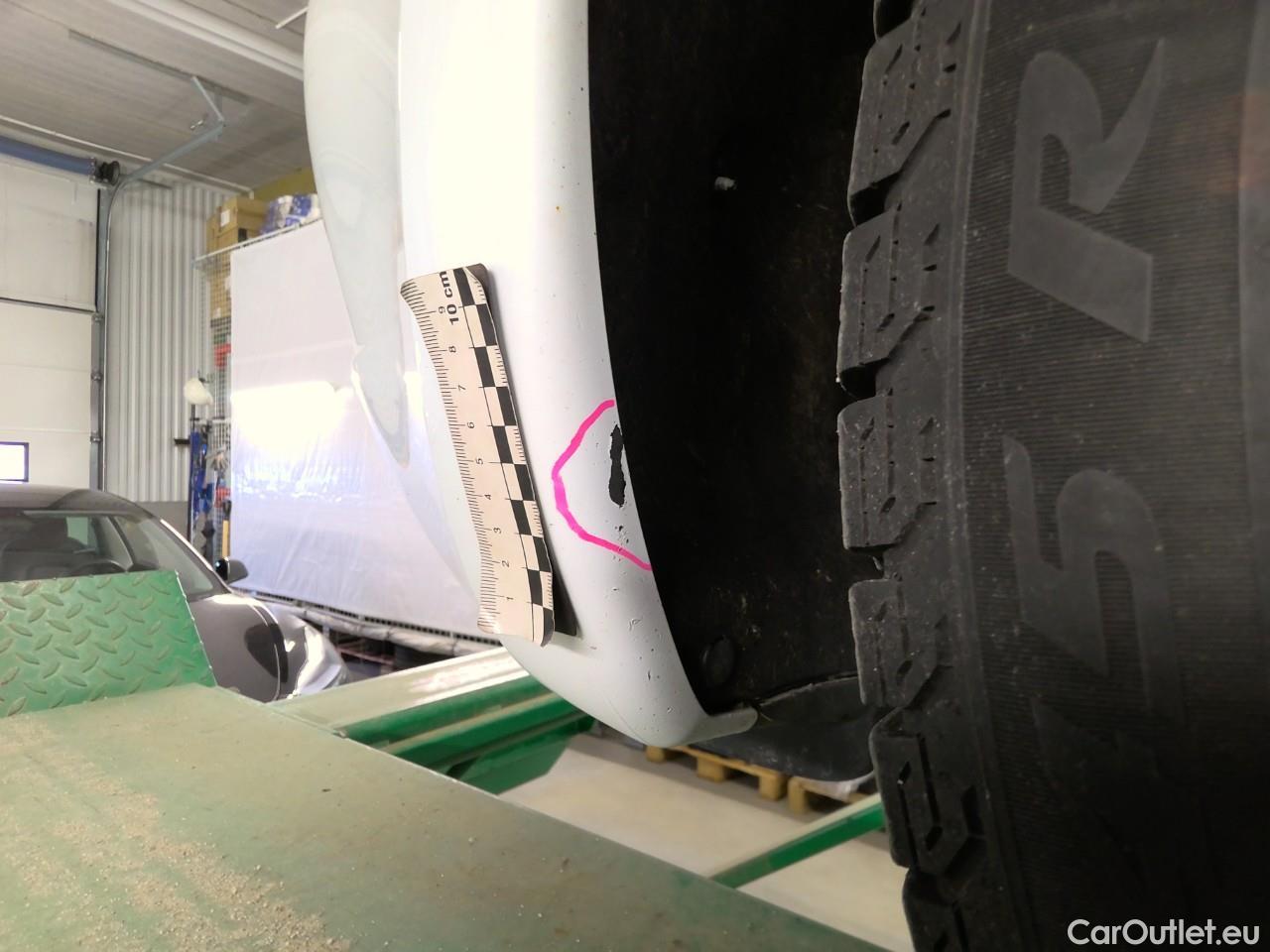  Tesla  Model 3  DualM. Long-Range AWD #22