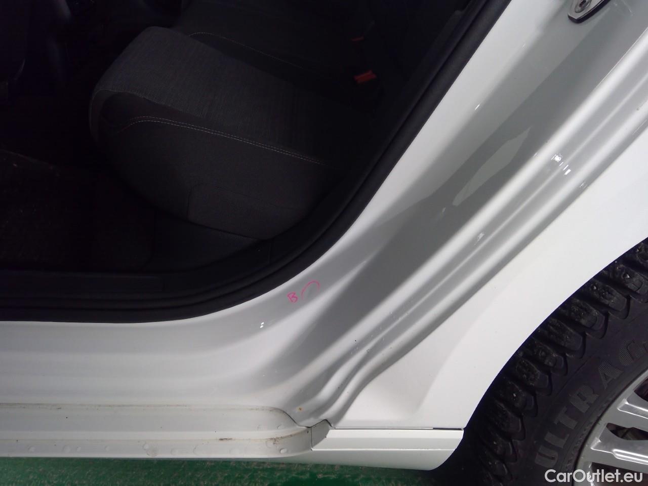  Volkswagen  Passat  SC TDI 150 Aut. #20